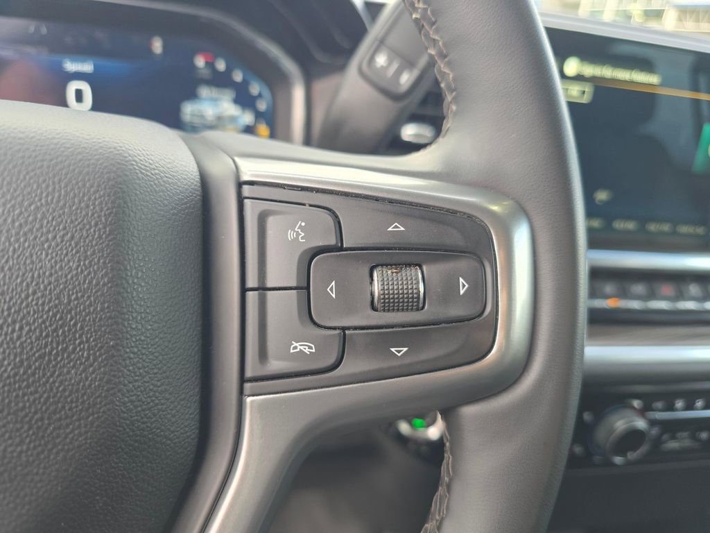 Used 2025 Chevrolet Silverado 2500 LT w/ Convenience Package AWD/4WD image 23