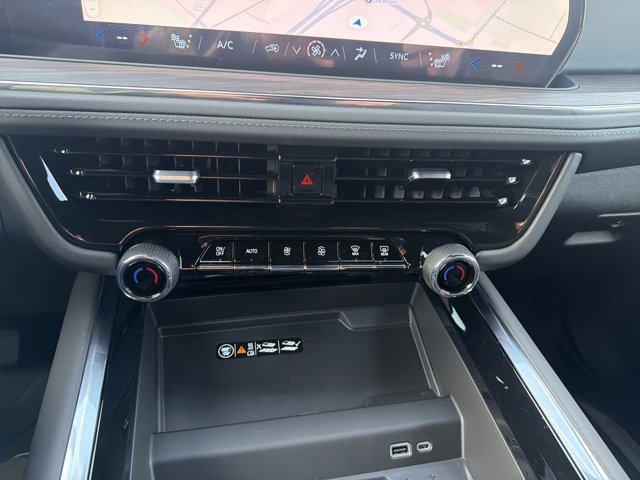 New 2026 Chevrolet Suburban LT w/ Comfort Package image 18