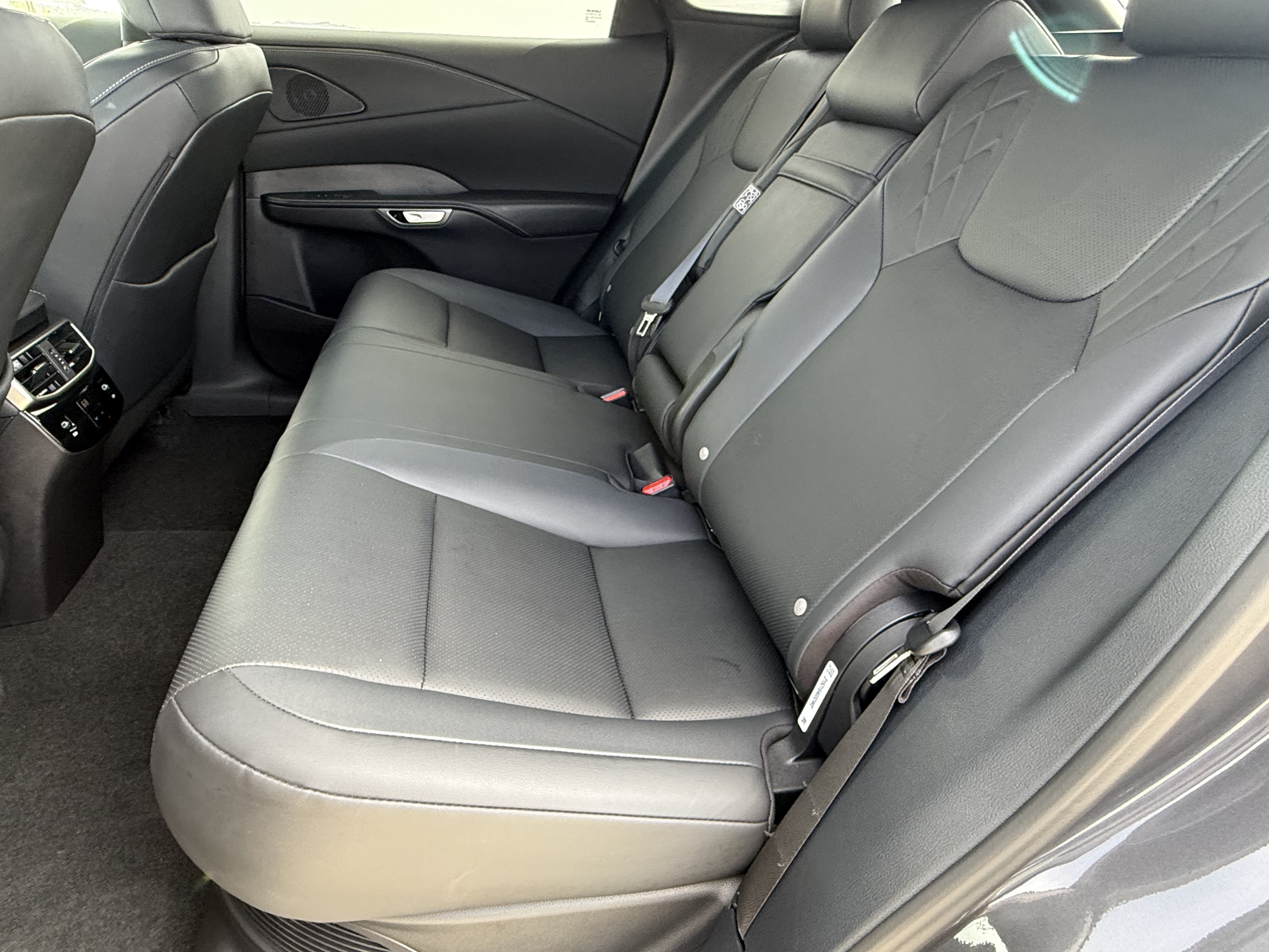 Certified 2026 Lexus RX 350h w/ Convenience Package AWD/4WD image 31