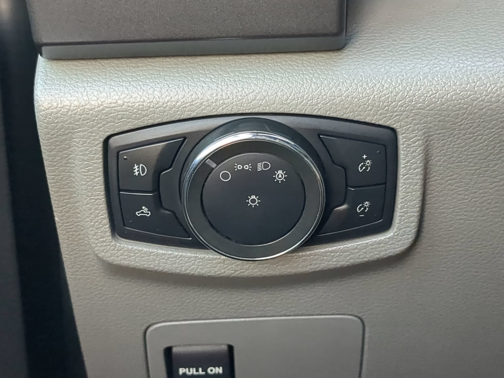 Used 2018 Ford F150 XLT RWD image 63