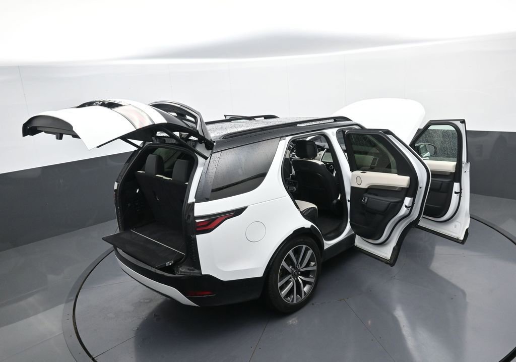 Used 2023 Land Rover Discovery HSE R-Dynamic AWD/4WD image 45