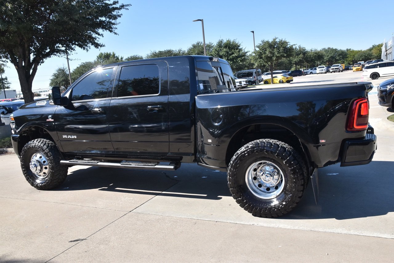 Used 2026 RAM 3500 Laramie w/ Max Tow Package AWD/4WD image 11