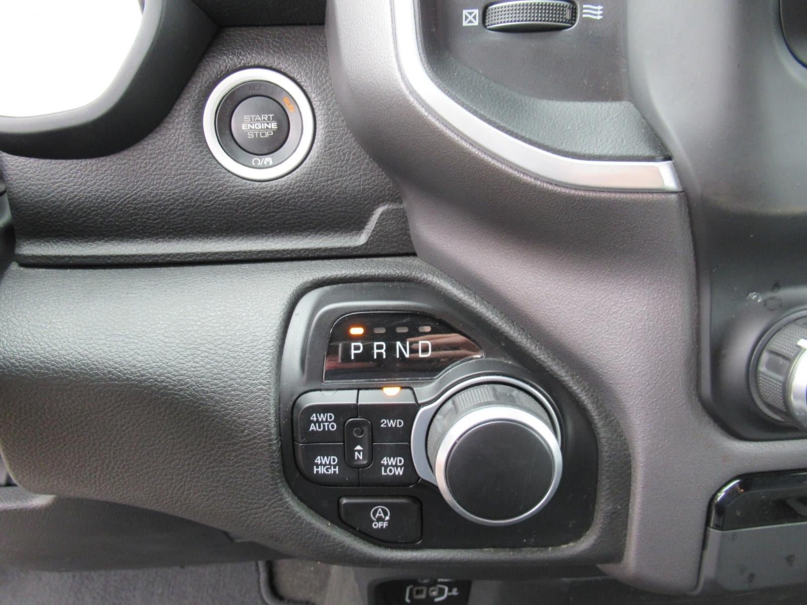 Used 2022 RAM 1500 Big Horn AWD/4WD image 19