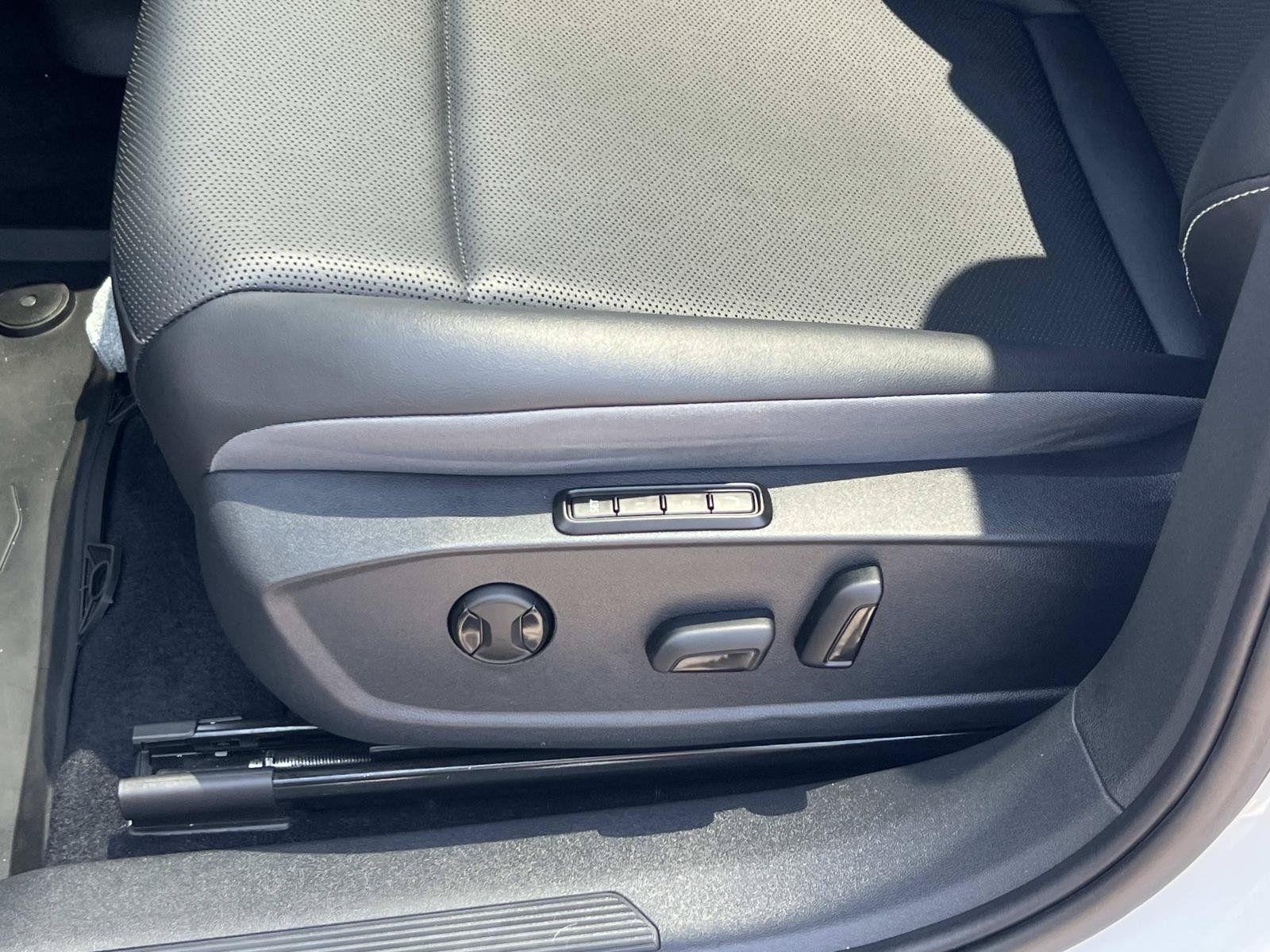 Certified 2023 Volkswagen ID.4 Pro S RWD image 18