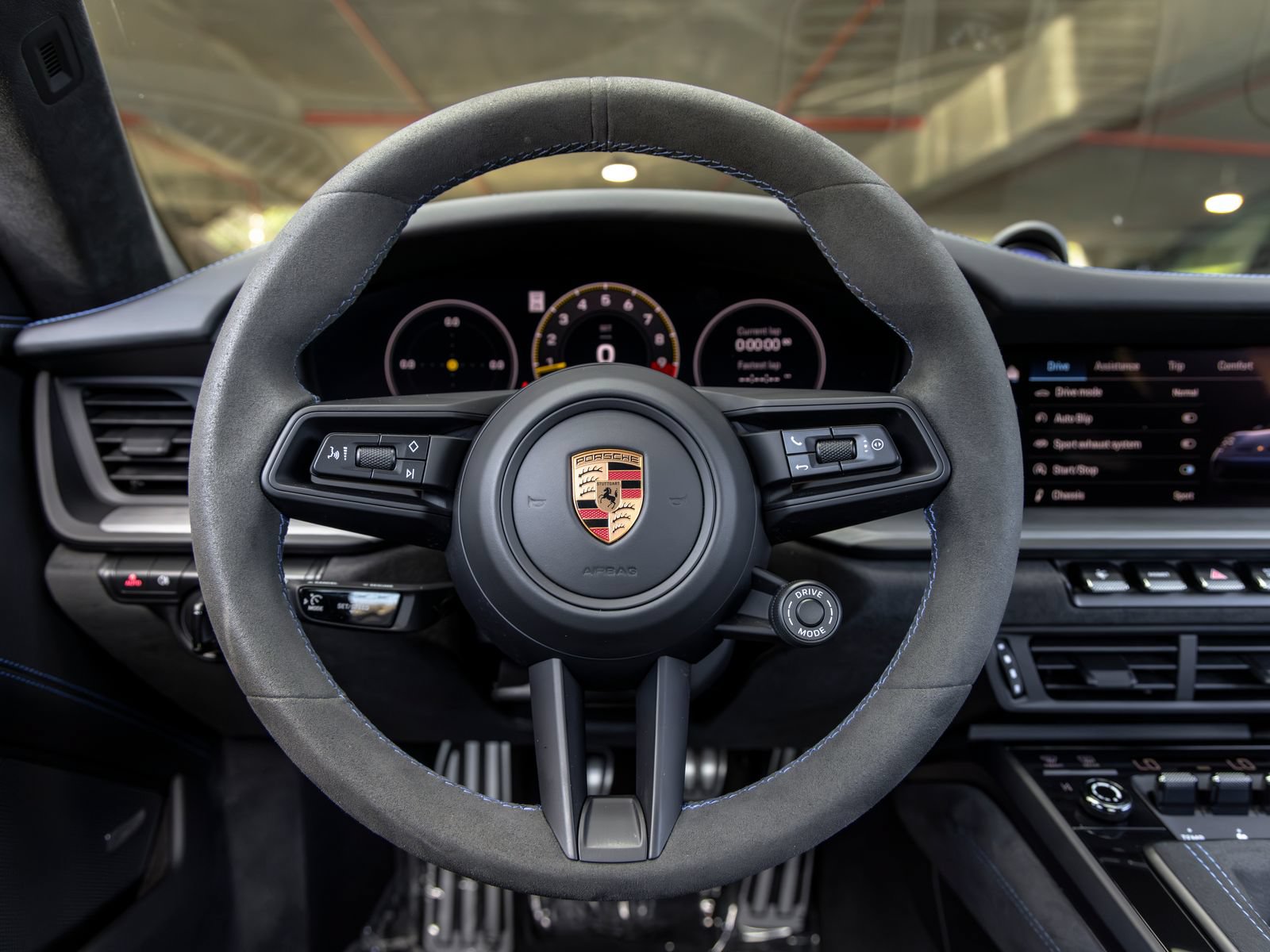 Certified 2026 Porsche 911 GT3 RWD image 32