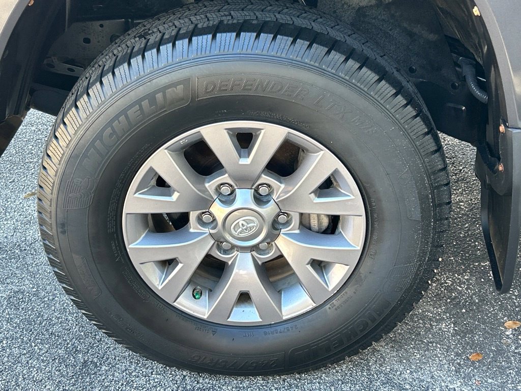 Used 2019 Toyota Tacoma SR5 AWD/4WD image 45