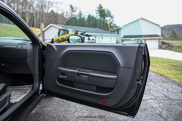 Used 2010 Dodge Challenger R/T w/ Mopar 10 Pkg image 38