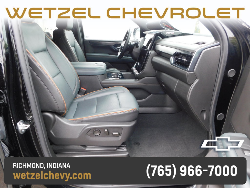 Certified 2025 GMC Yukon AT4 AWD/4WD image 18
