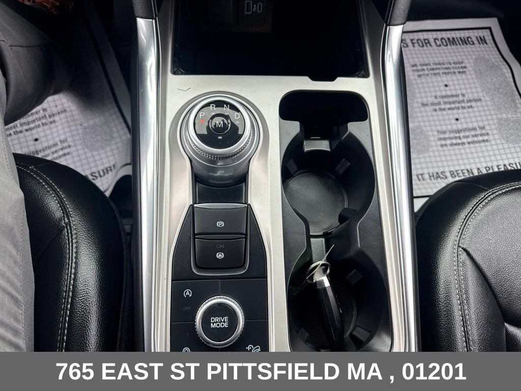 Used 2021 Ford Explorer XLT w/ Equipment Group 202A AWD/4WD image 24