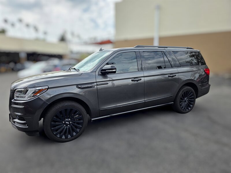 Used 2018 Lincoln Navigator L Reserve AWD/4WD image 7