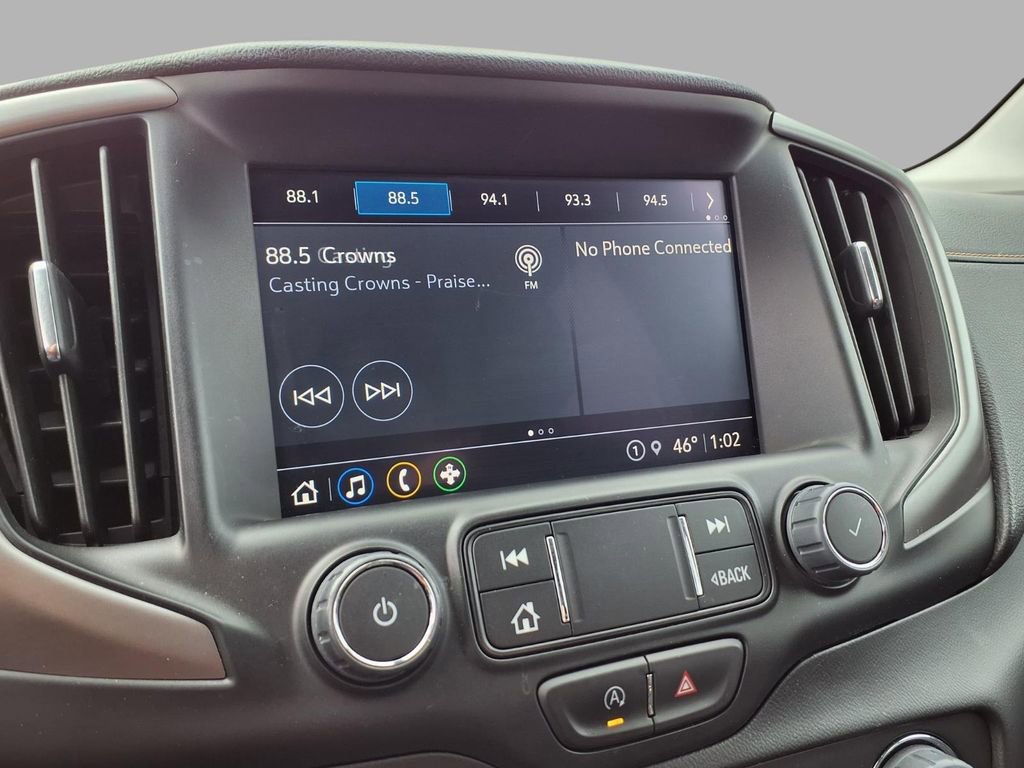 Used 2022 GMC Terrain AT4 image 5