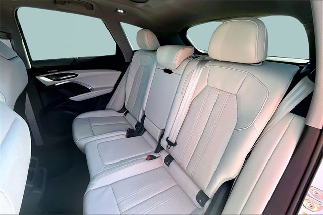 Used 2025 Audi Q5 Premium Plus w/ Premium Plus image 28