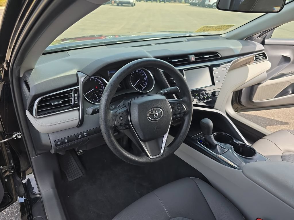 Certified 2019 Toyota Camry LE FWD image 18