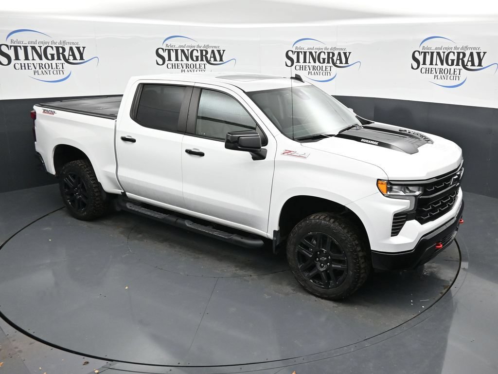 Used 2024 Chevrolet Silverado 1500 LT Trail Boss w/ Convenience Package II AWD/4WD image 18