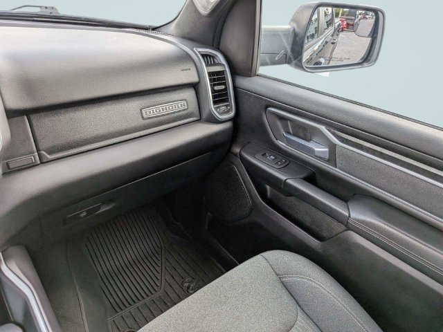 Used 2020 RAM 1500 Big Horn AWD/4WD image 16