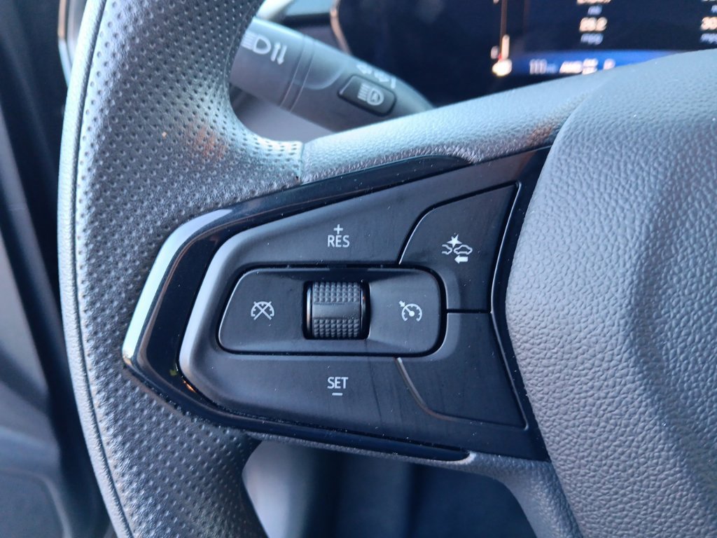 Used 2025 Chevrolet TrailBlazer LT AWD/4WD image 16