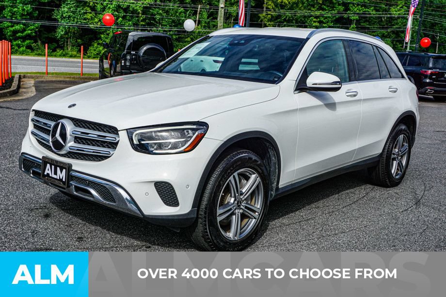 Used 2022 Mercedes-Benz GLC 300 image 2