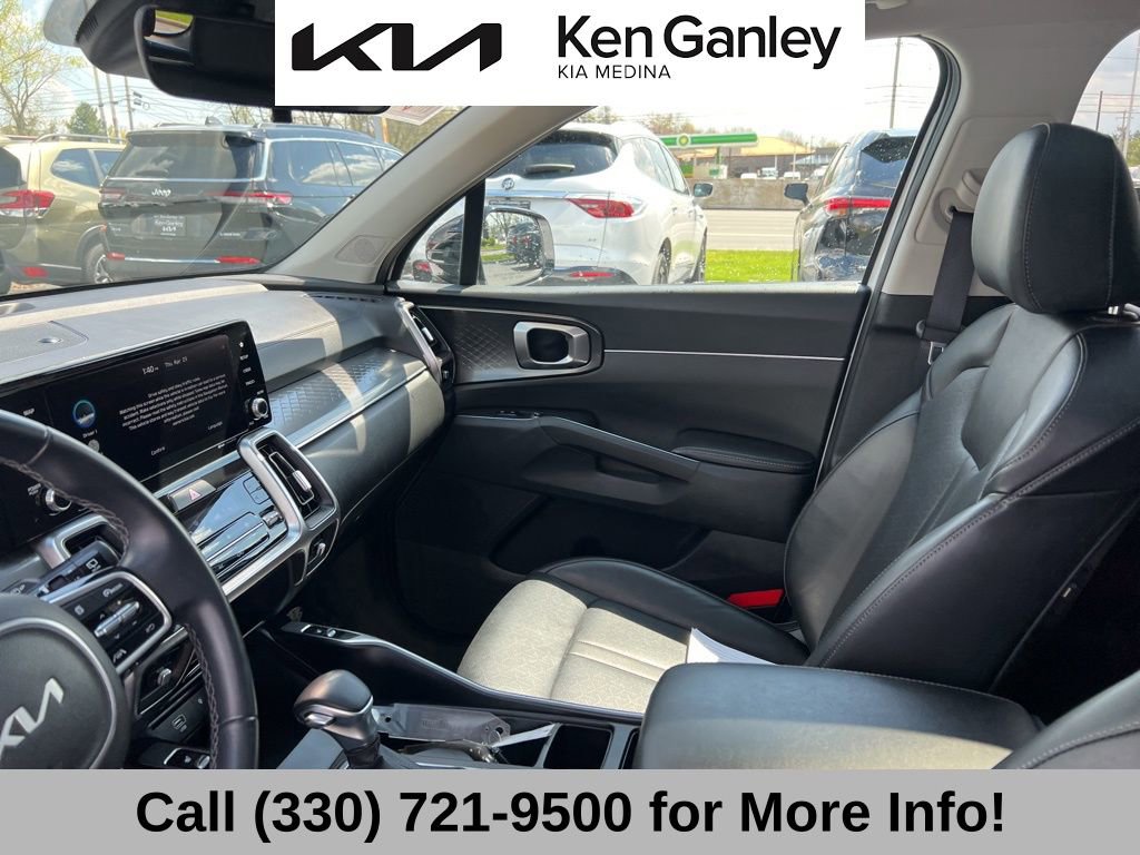 Certified 2023 Kia Sorento S w/ Panoramic Sunroof Package FWD image 41