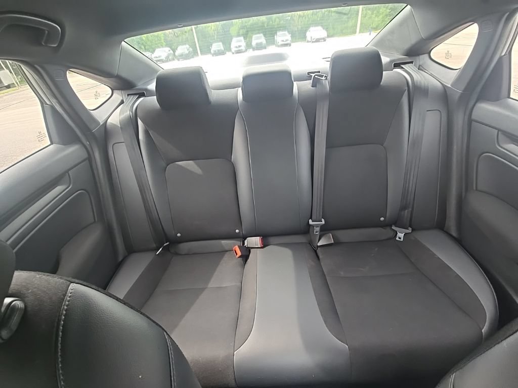 Used 2024 Honda Civic Sport image 28