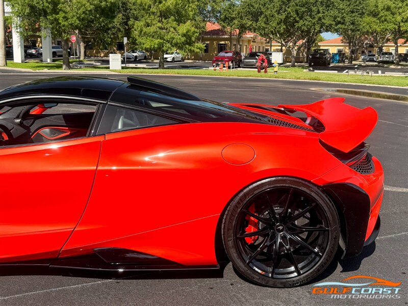 Used 2021 McLaren 765LT RWD image 38