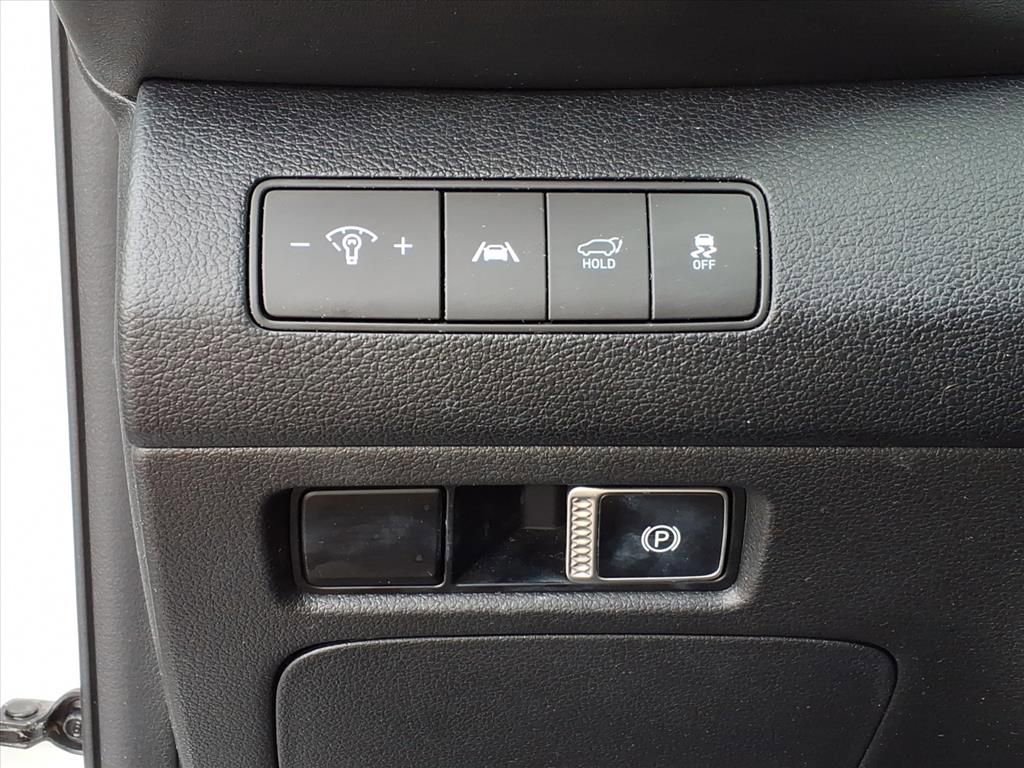 Used 2022 Hyundai Santa Fe XRT FWD image 20