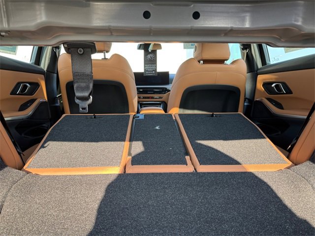 Certified 2025 BMW 330i xDrive Sedan w/ Convenience Package image 21