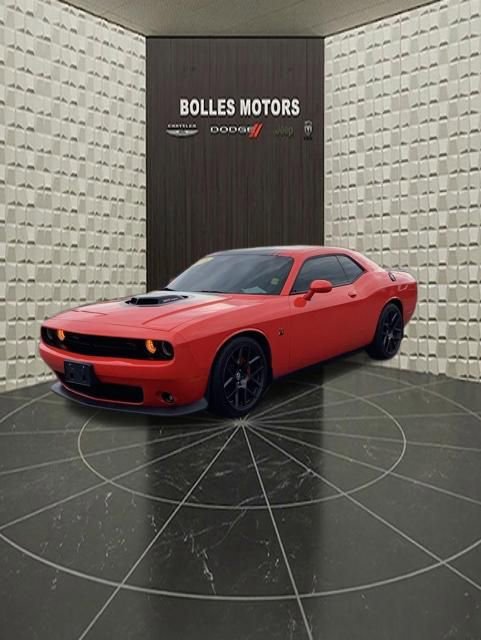 Used 2016 Dodge Challenger R/T Scat Pack RWD image 10