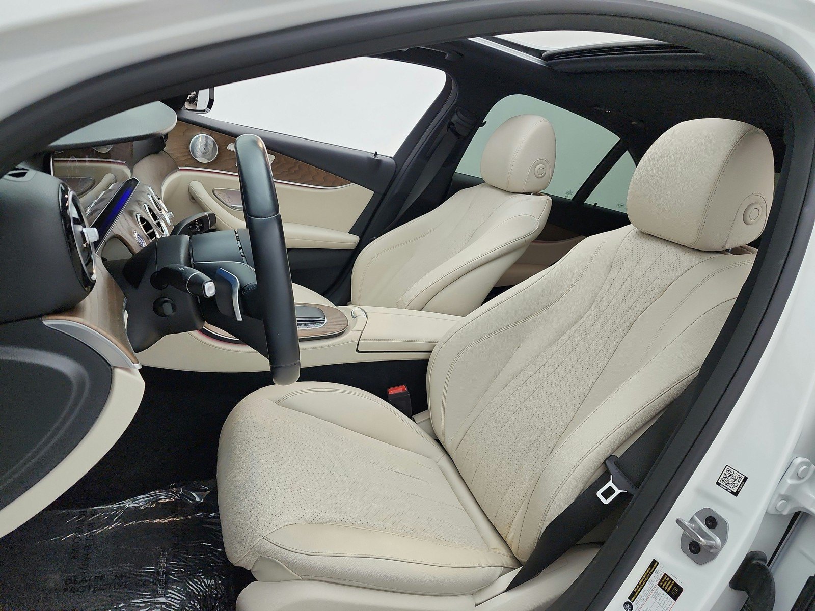 Used 2021 Mercedes-Benz E 350 Sedan image 10