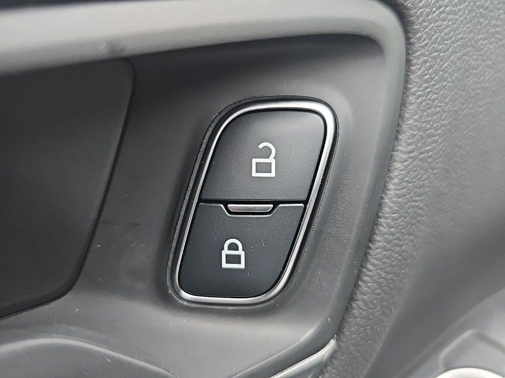 New 2026 Ford Escape Active image 9