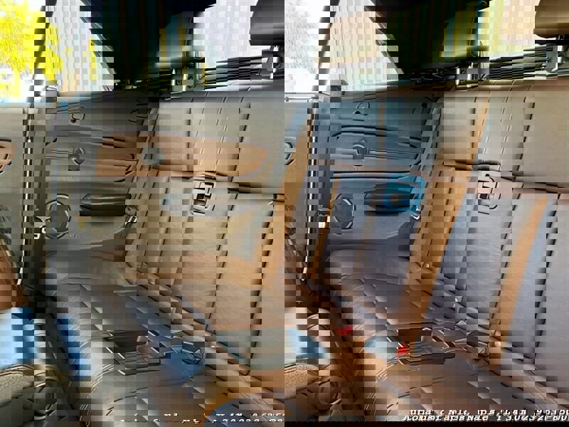 Used 2013 BMW 135i Convertible image 23