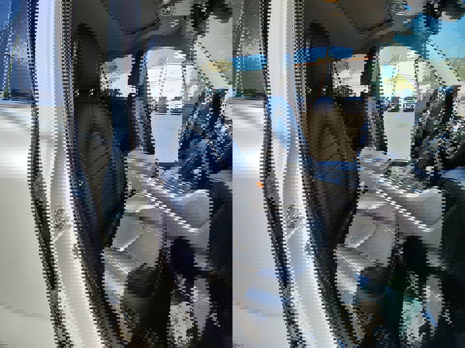 Used 2022 Toyota Highlander XLE image 26