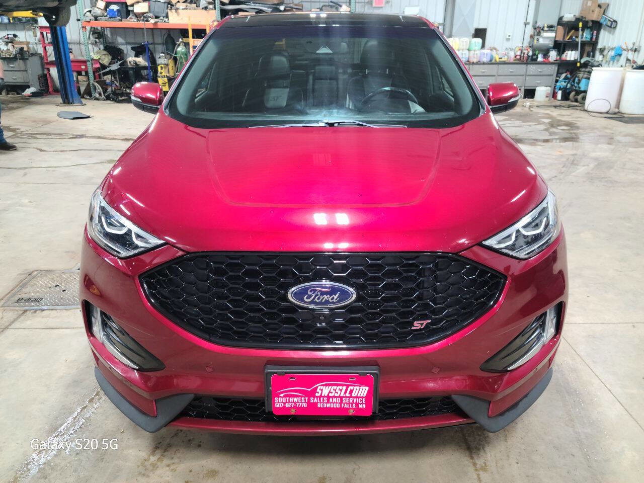 Used 2019 Ford Edge ST w/ Equipment Group 401A image 3