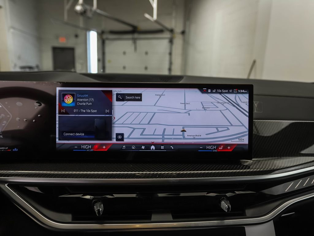 Used 2025 BMW X7 M60i image 15