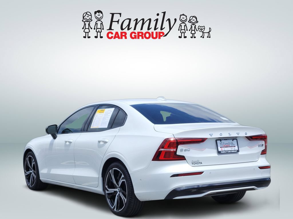 Used 2024 Volvo S60 B5 Plus AWD/4WD image 3