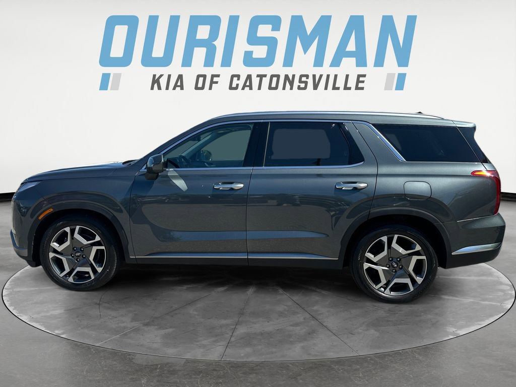 Used 2023 Hyundai Palisade Limited AWD/4WD image 3