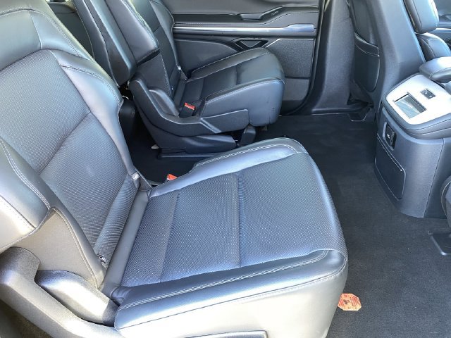 Used 2025 Lincoln Navigator L Reserve AWD/4WD image 15