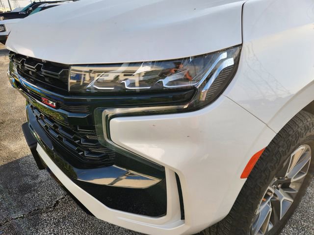 Used 2024 Chevrolet Tahoe Z71 w/ Luxury Package AWD/4WD image 6