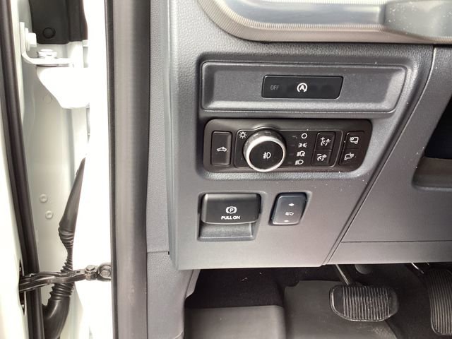 Used 2025 Ford F150 Lariat w/ Equipment Group 502A High AWD/4WD image 13