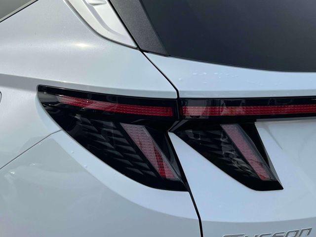 Certified 2025 Hyundai Tucson SEL image 11