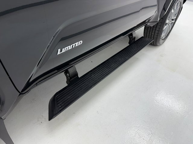 Used 2025 Toyota 4Runner Limited image 8