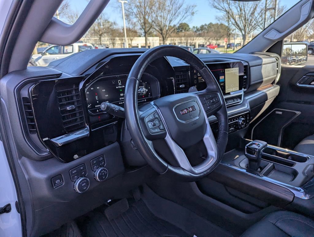 Used 2023 GMC Sierra 1500 SLT w/ SLT Premium Package image 11