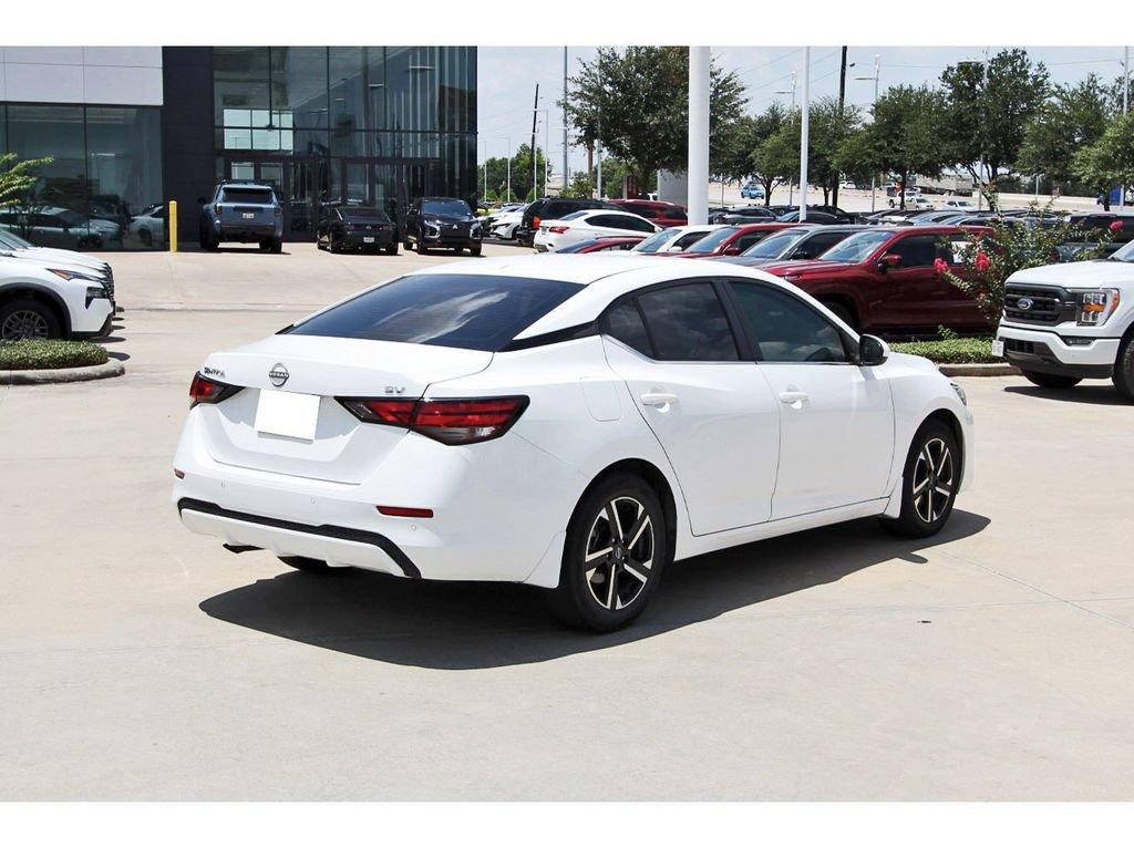 Used 2024 Nissan Sentra SV w/ All-Weather Package FWD image 5