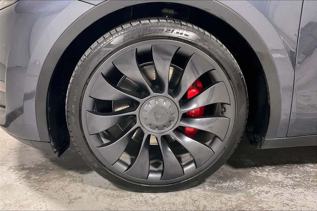 Used 2022 Tesla Model Y Performance image 11