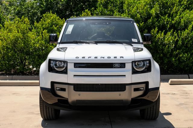 New 2026 Land Rover Defender 110 V8 AWD/4WD image 5