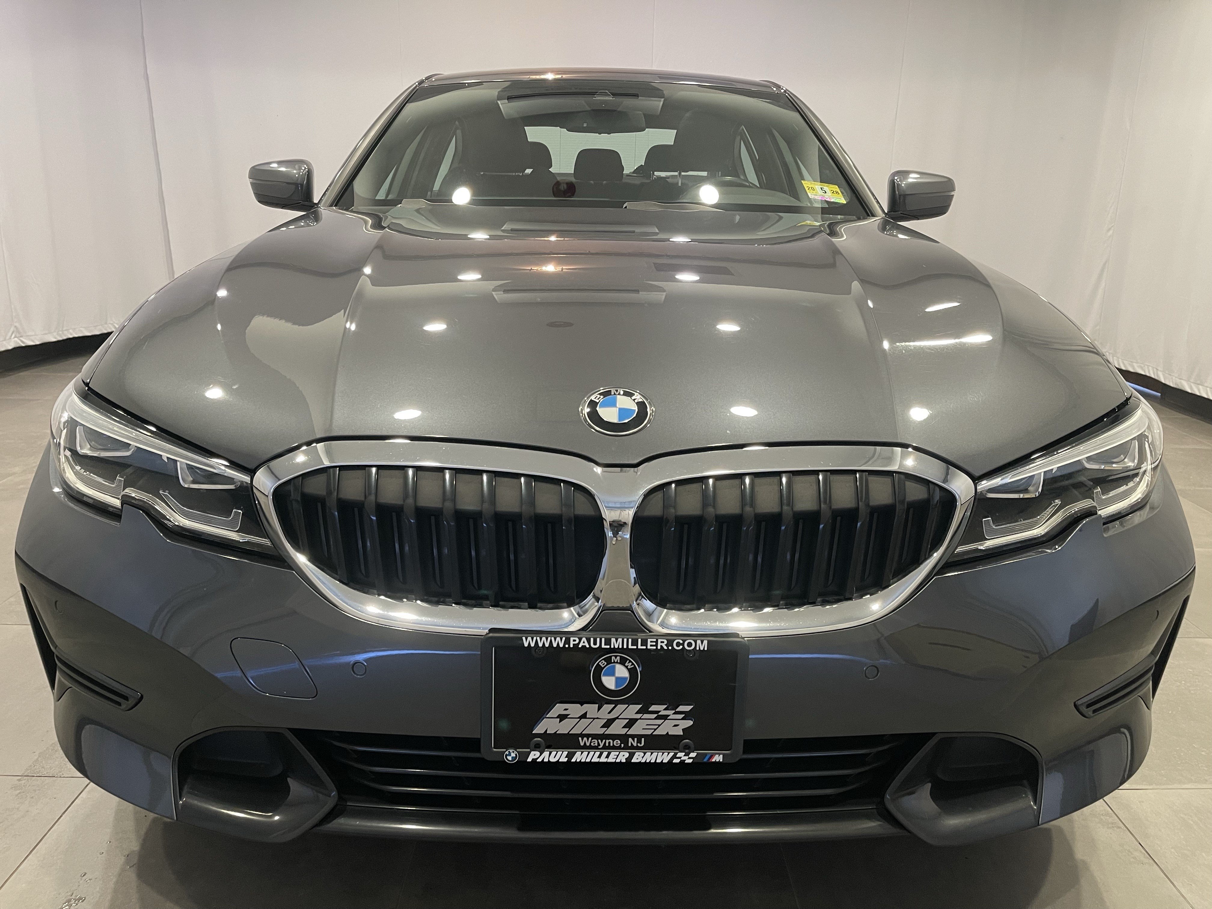 Used 2021 BMW 330i xDrive Sedan w/ Convenience Package AWD/4WD image 2