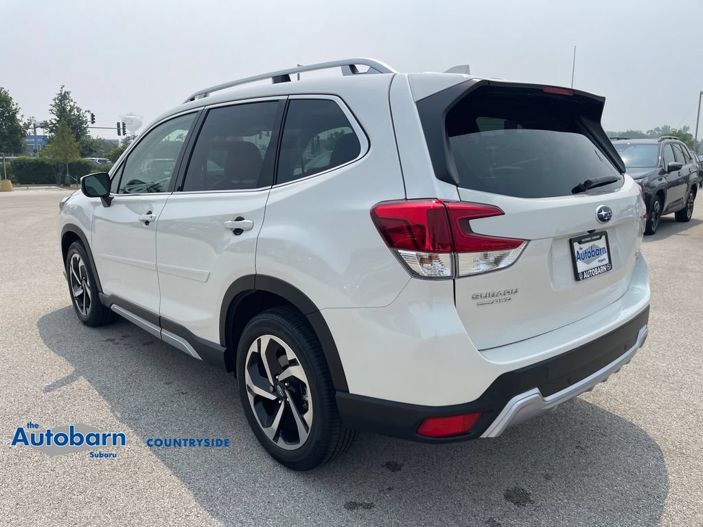 Used 2023 Subaru Forester Touring AWD/4WD image 3