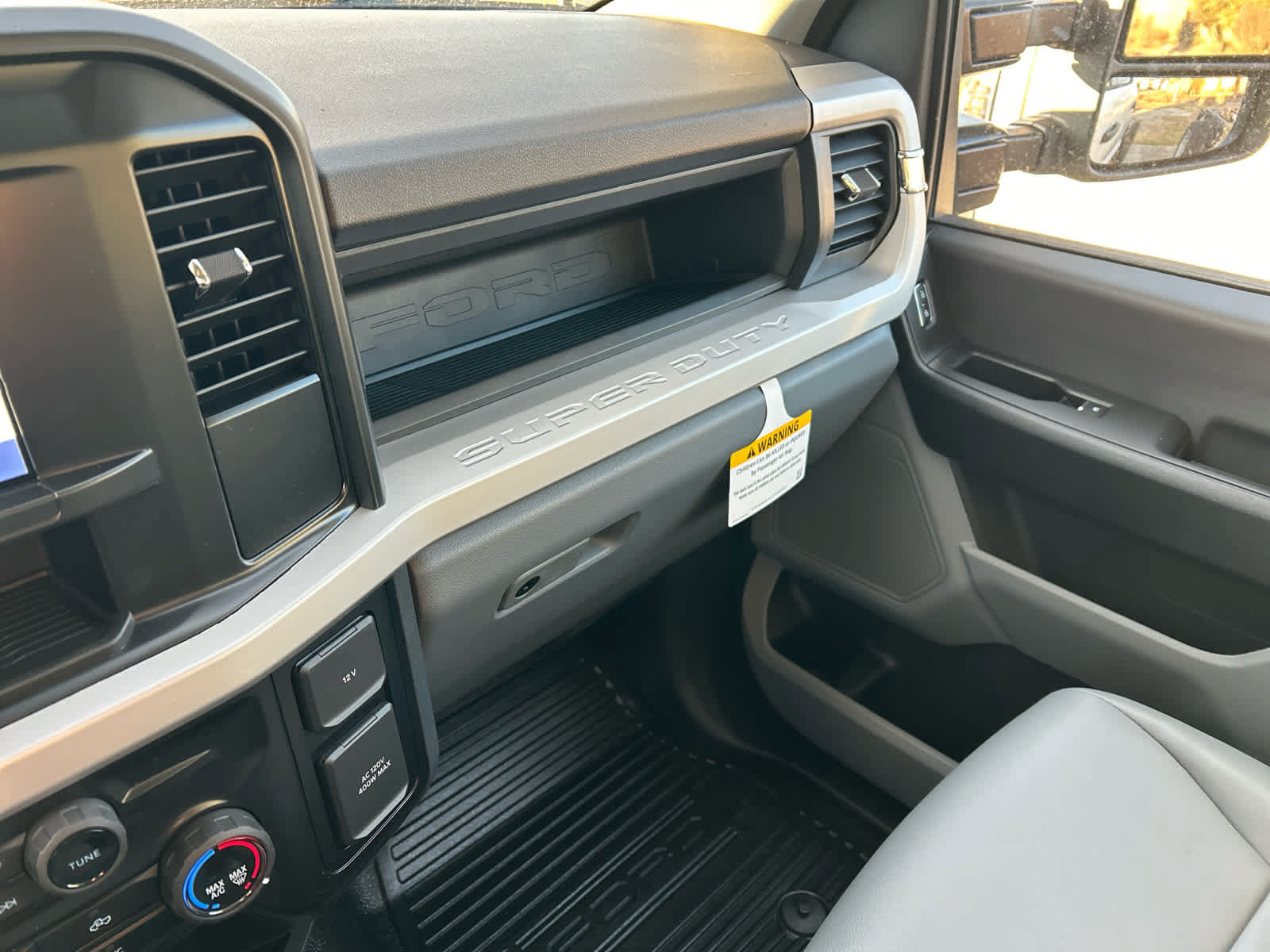 New 2026 Ford F450 XL w/ XL Chrome Package image 43