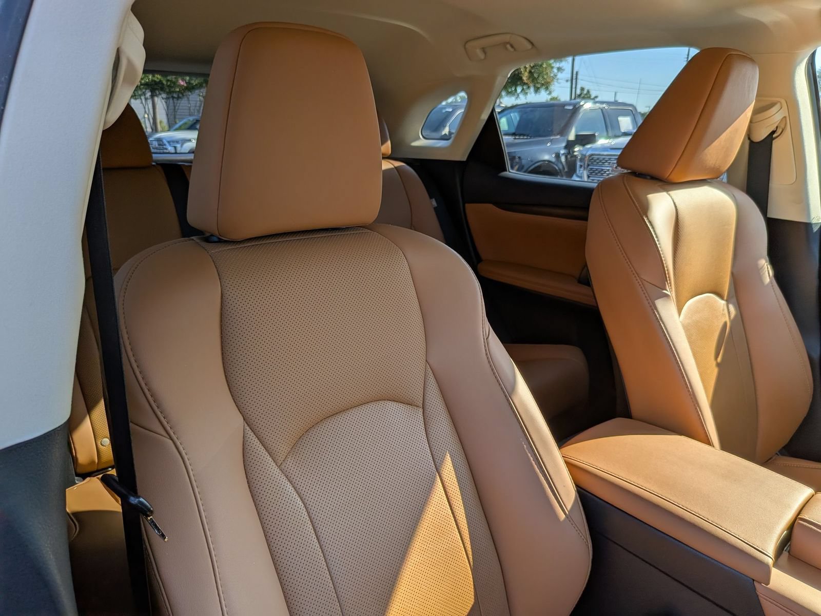 Used 2022 Lexus RX 350 FWD w/ Premium Package image 39