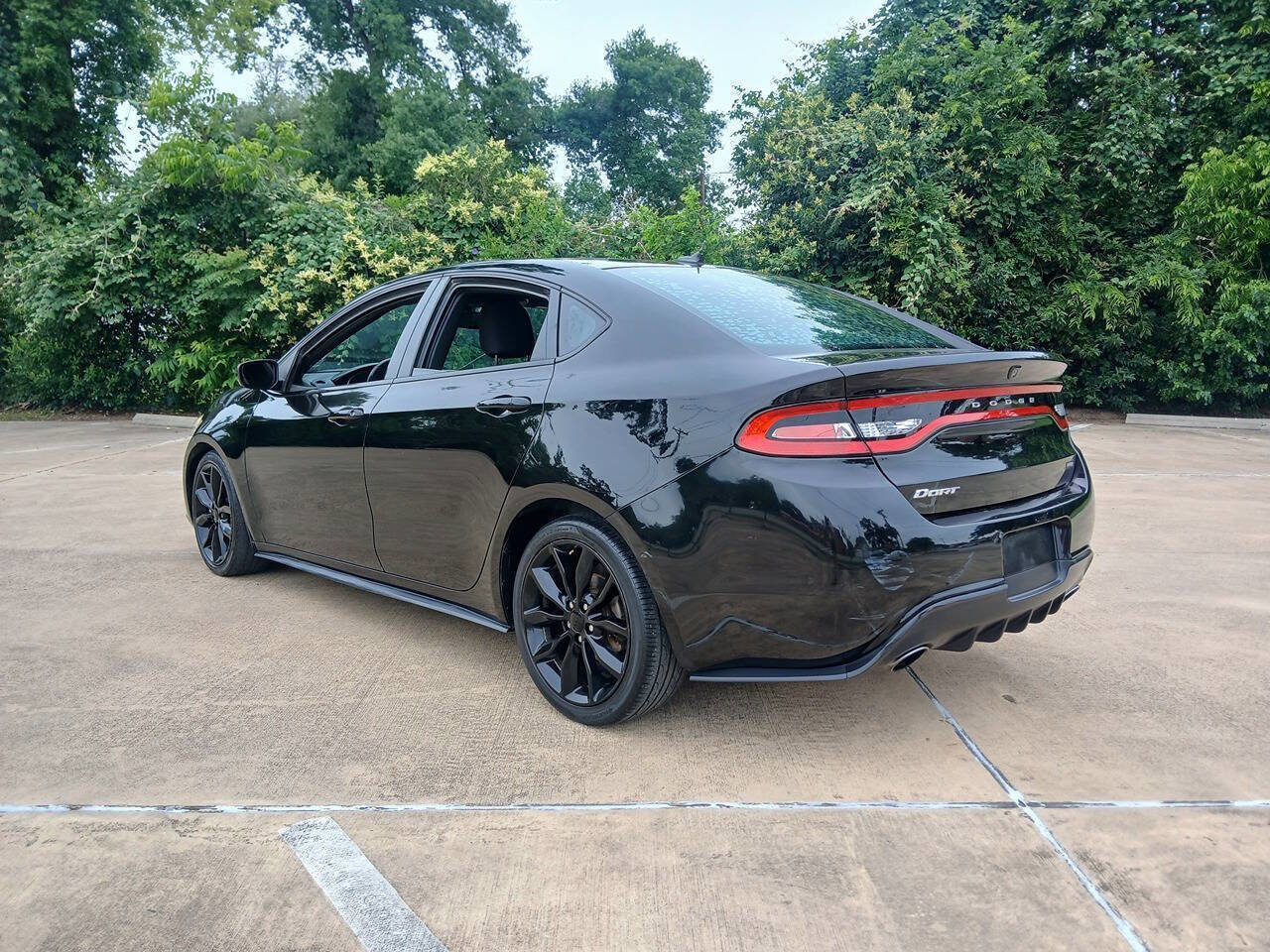 Used 2016 Dodge Dart SXT w/ Sun/Sound Group FWD image 8