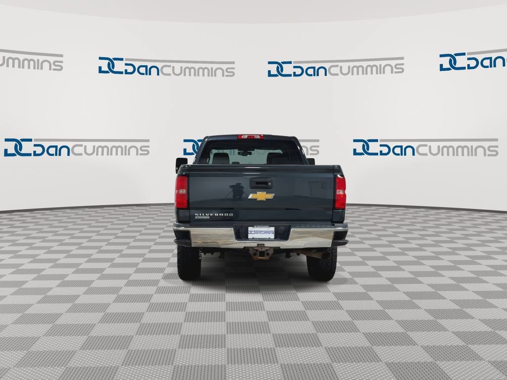 Used 2017 Chevrolet Silverado 2500 W/T AWD/4WD image 7